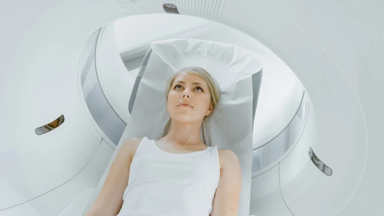 0410-tomografia-komputerowa-a-rezonans-magnetyczny.jpeg