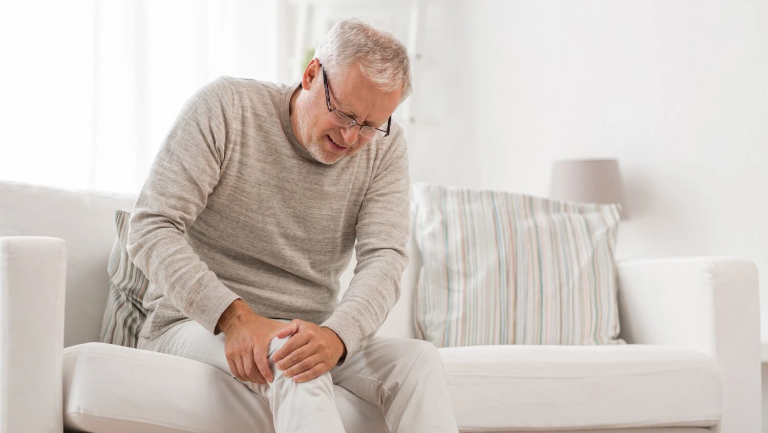 Chrupanie w kolanie.jpg