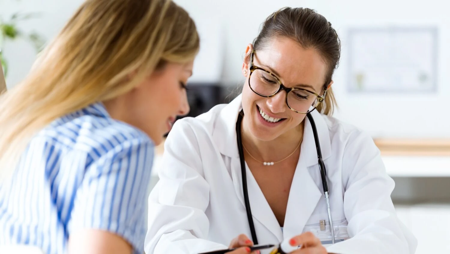 Endometrioza – przyczyny, objawy, rozpoznanie i sposób leczenia