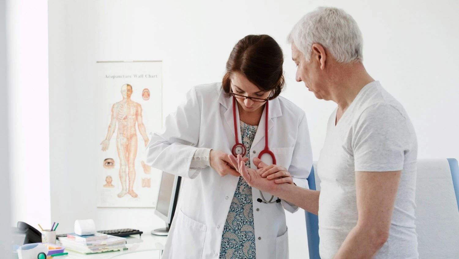 Palec trzaskający.jpg