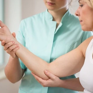 Rezonans magnetyczny przedramienia