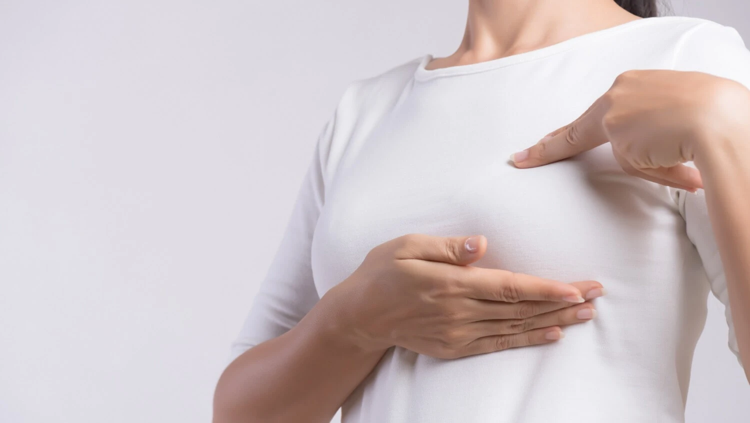 Samobadanie piersi – w jaki sposób i jak często je przeprowadzać?