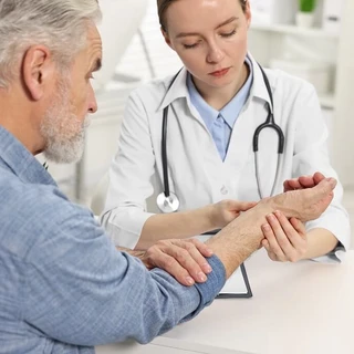 Tomografia komputerowa nadgarstka